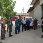 Келин фарзандлари билан уйга киритилди